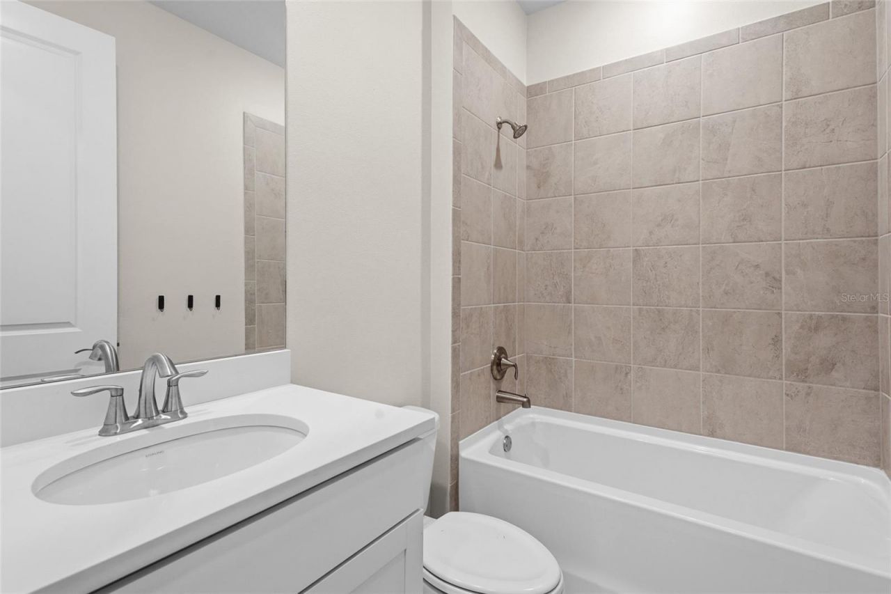 18030 Tavernside Trail, Bradenton, FL 34211 Photo