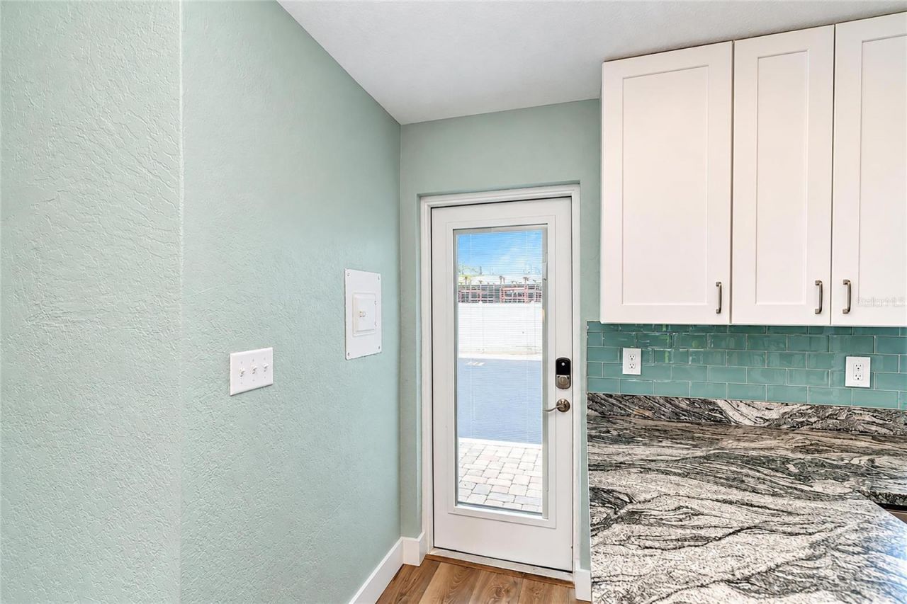 5830 Midnight Pass Road, Unit 38, Sarasota, FL 34242 Photo