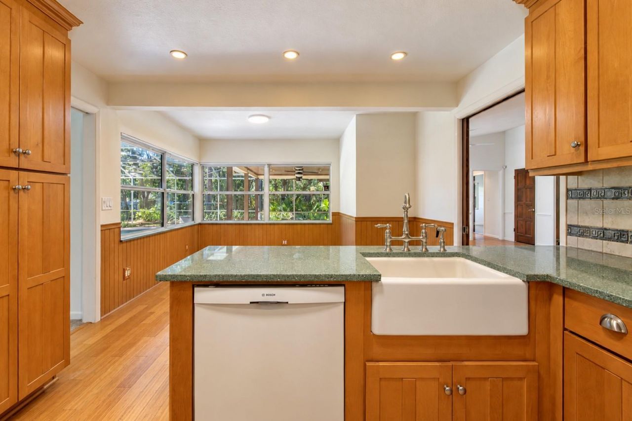 400 Blue Lake Drive , Longwood, FL 32779 Photo