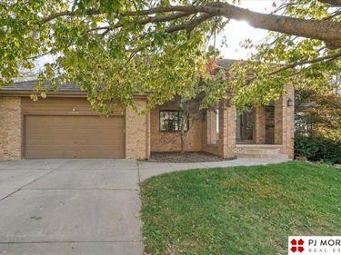 15405 Lloyd Street, Omaha, NE 68144