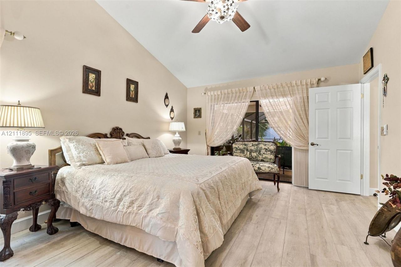 5792 Sun Pointe Cir , Boynton Beach, FL 33437 Photo