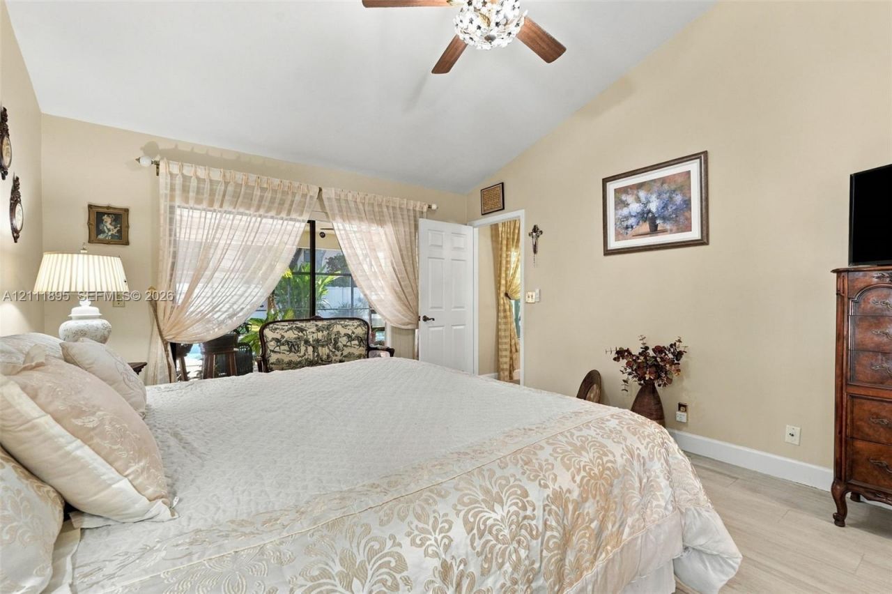 5792 Sun Pointe Cir , Boynton Beach, FL 33437 Photo