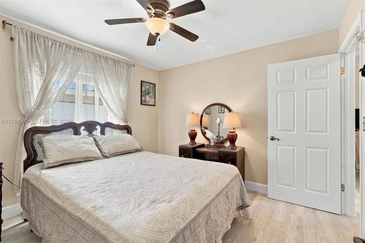 5792 Sun Pointe Cir , Boynton Beach, FL 33437 Photo