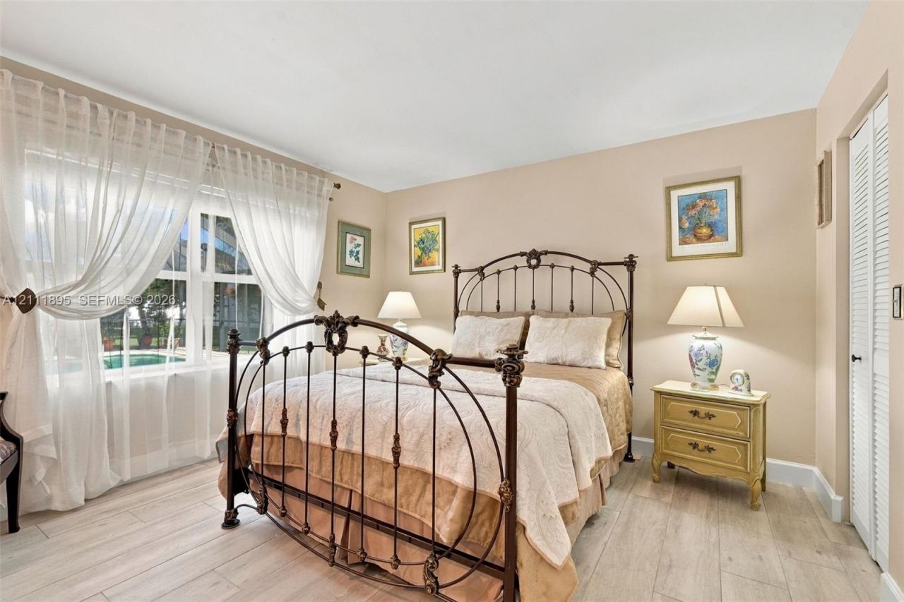 5792 Sun Pointe Cir , Boynton Beach, FL 33437 Photo