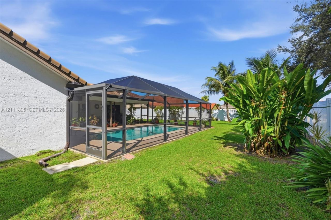 5792 Sun Pointe Cir , Boynton Beach, FL 33437 Photo