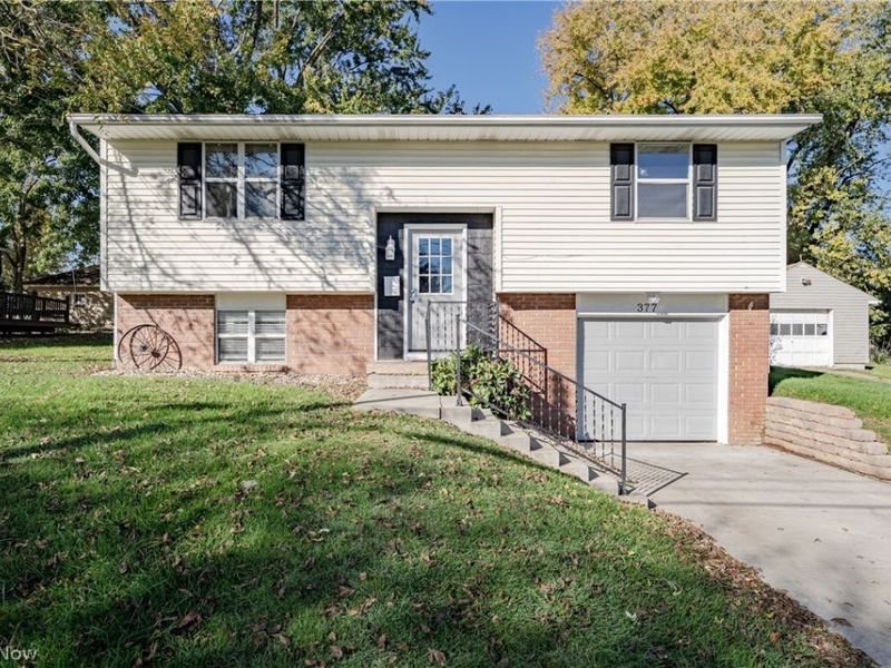 377 25th Street NW, Massillon, OH 44647 Photo 1