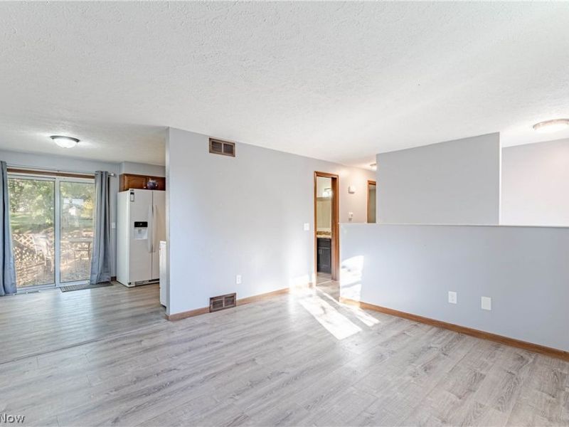 377 25th Street NW, Massillon, OH 44647 Photo 5