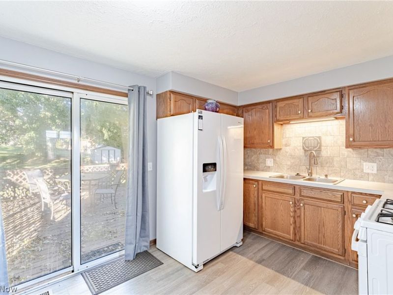 377 25th Street NW, Massillon, OH 44647 Photo 6