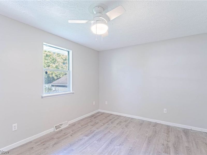 377 25th Street NW, Massillon, OH 44647 Photo 9