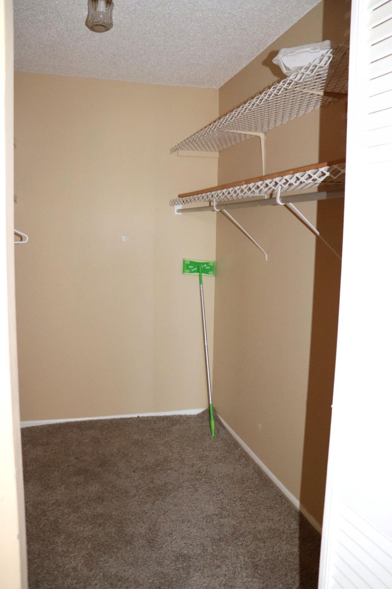715 Lori Drive, Unit Apt 315, Palm Springs, FL 33461 Photo