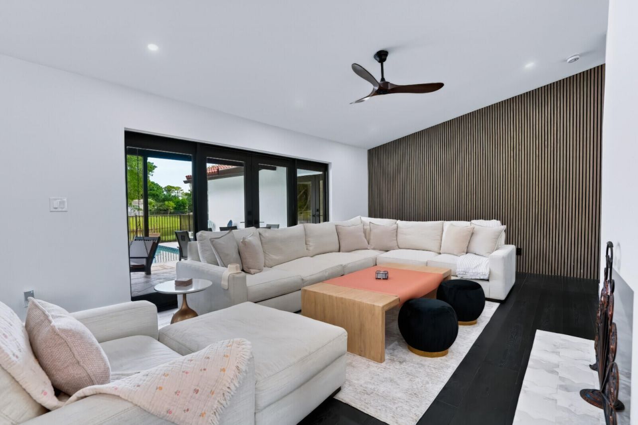 2708 NW 26th Circle, Boca Raton, FL 33431 Photo
