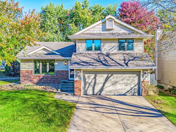 5037 Wistful Vista Drive, West Des Moines, IA 50265