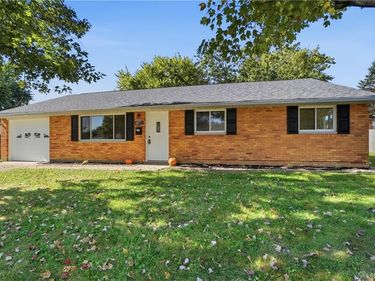 1031 Winding Way, Lebanon, OH 45036