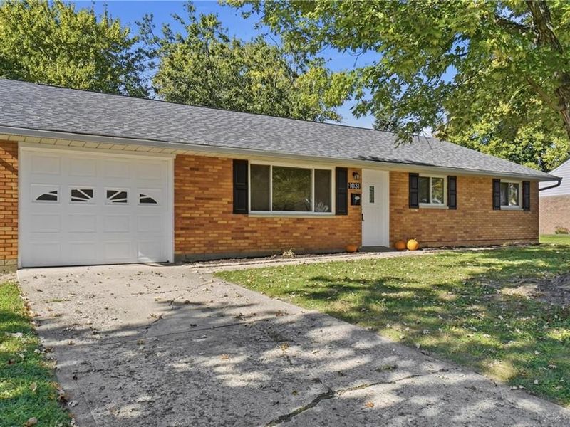 1031 Winding Way, Lebanon, OH 45036 Photo 2