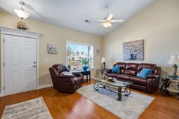 121 Orleans Ct. photo 4
