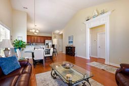121 Orleans Ct. photo 4