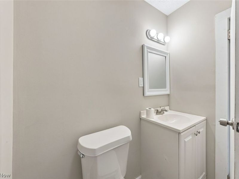3623 Siam Avenue, Cleveland, OH 44113 Photo 18
