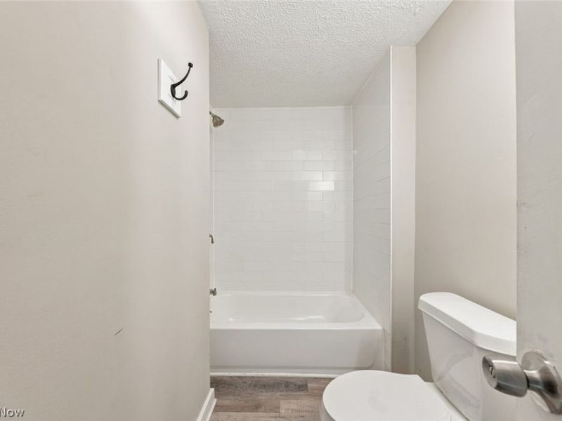 3623 Siam Avenue, Cleveland, OH 44113 Photo 19