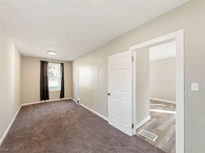 3623 Siam Avenue, Cleveland, OH 44113 Photo 21
