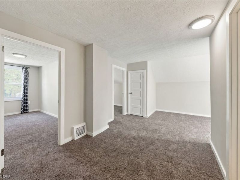 3623 Siam Avenue, Cleveland, OH 44113 Photo 25