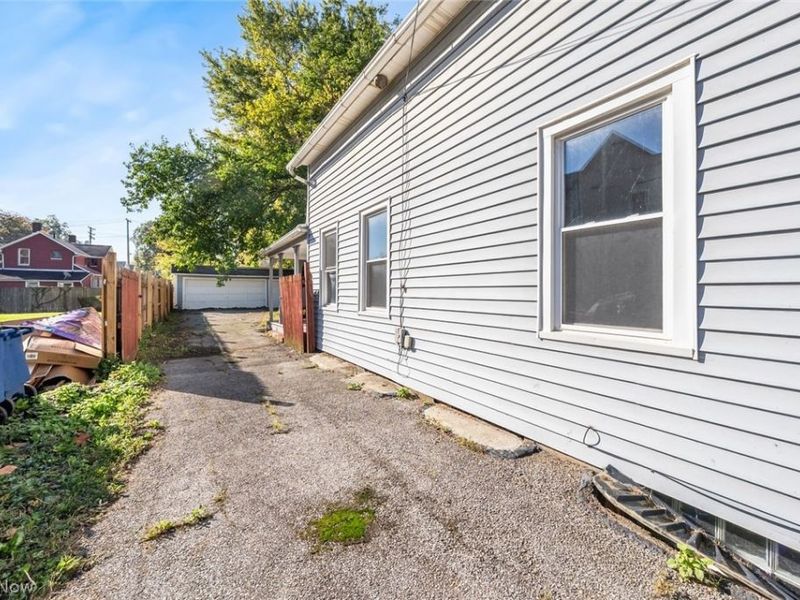 3623 Siam Avenue, Cleveland, OH 44113 Photo 39