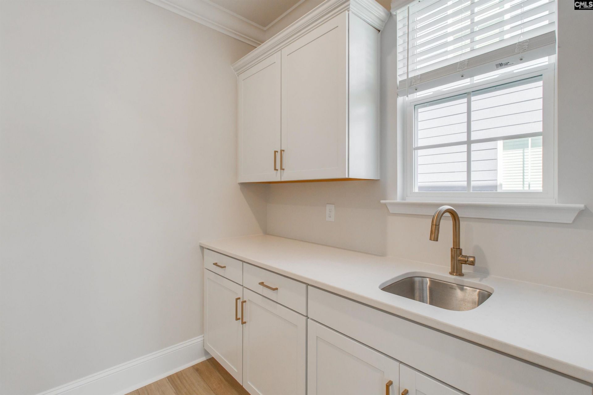516 Dutton Way Photo 15