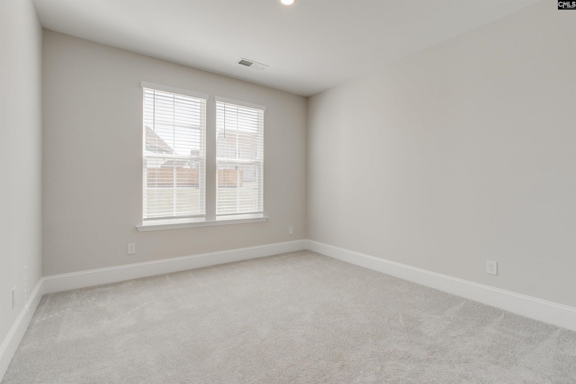 516 Dutton Way Photo 21