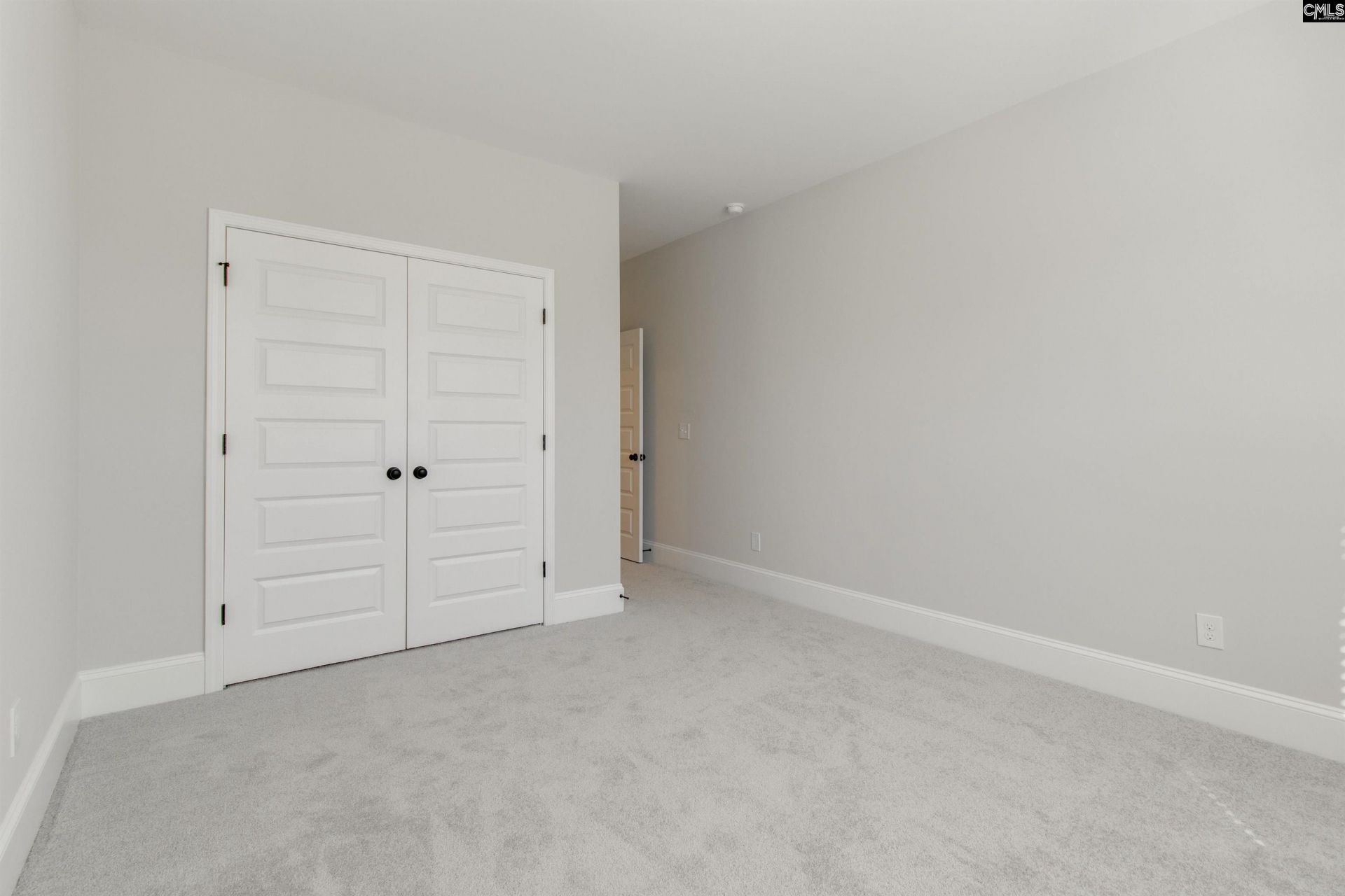 516 Dutton Way Photo 22