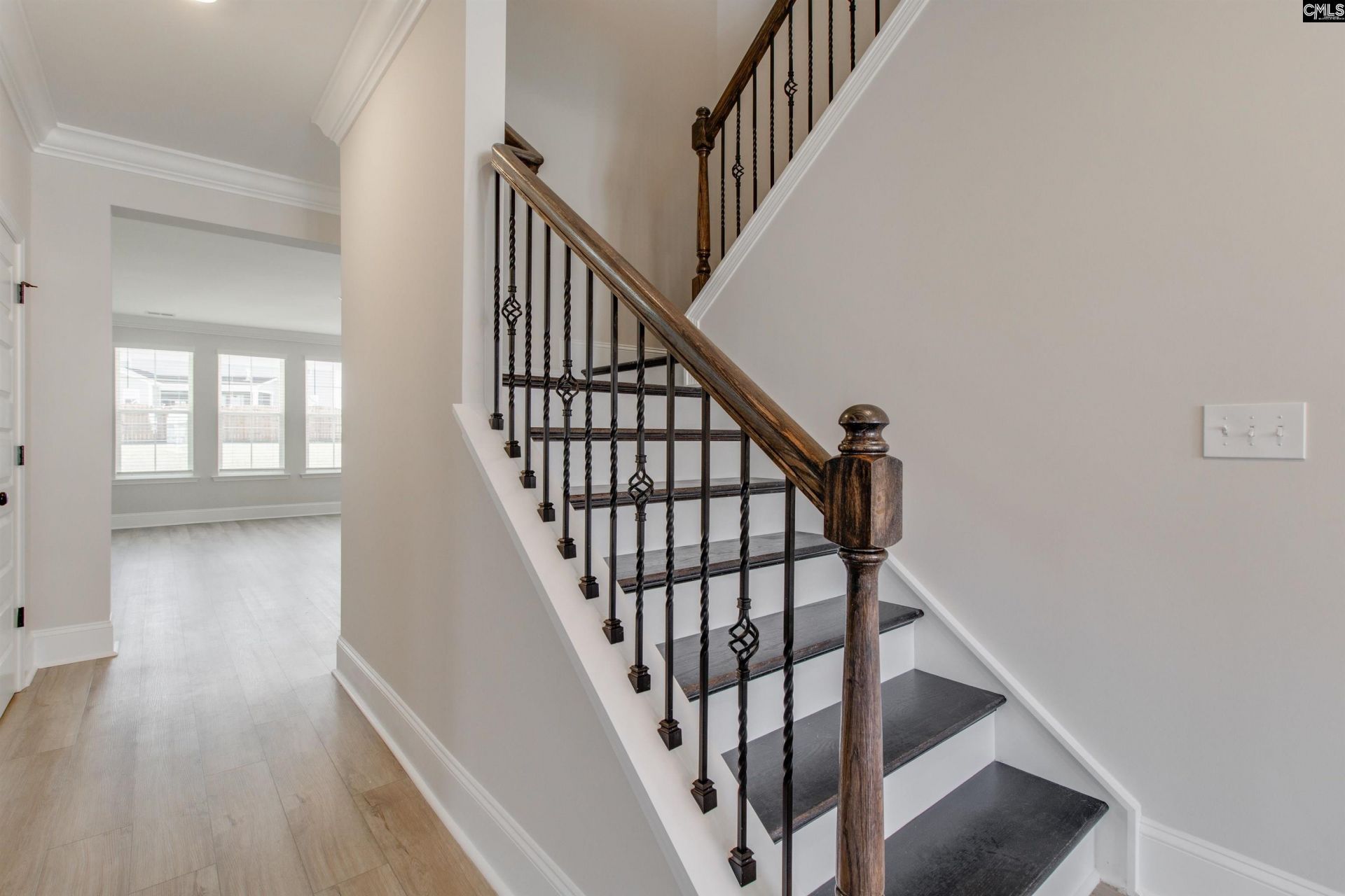 516 Dutton Way Photo 24