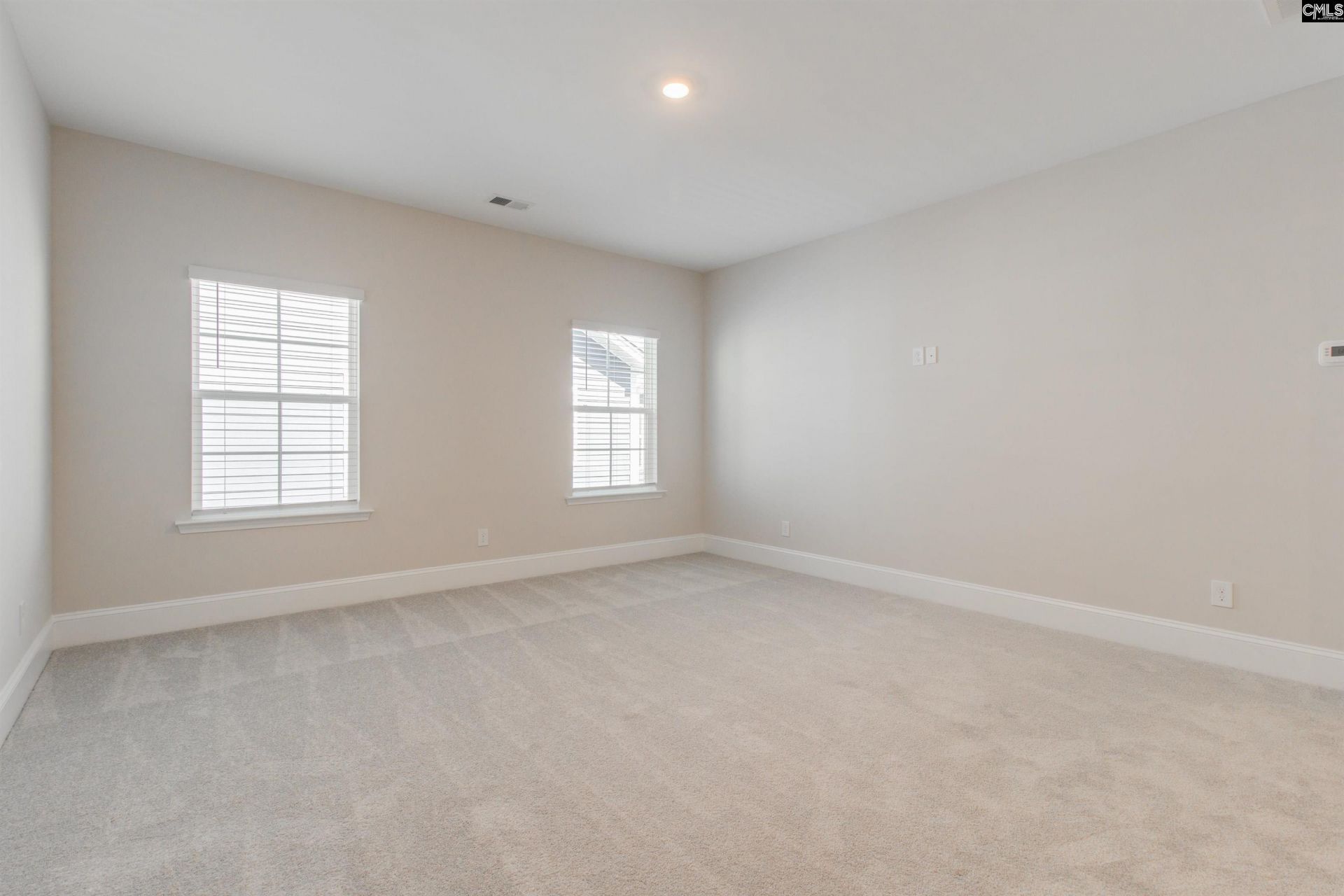 516 Dutton Way Photo 26