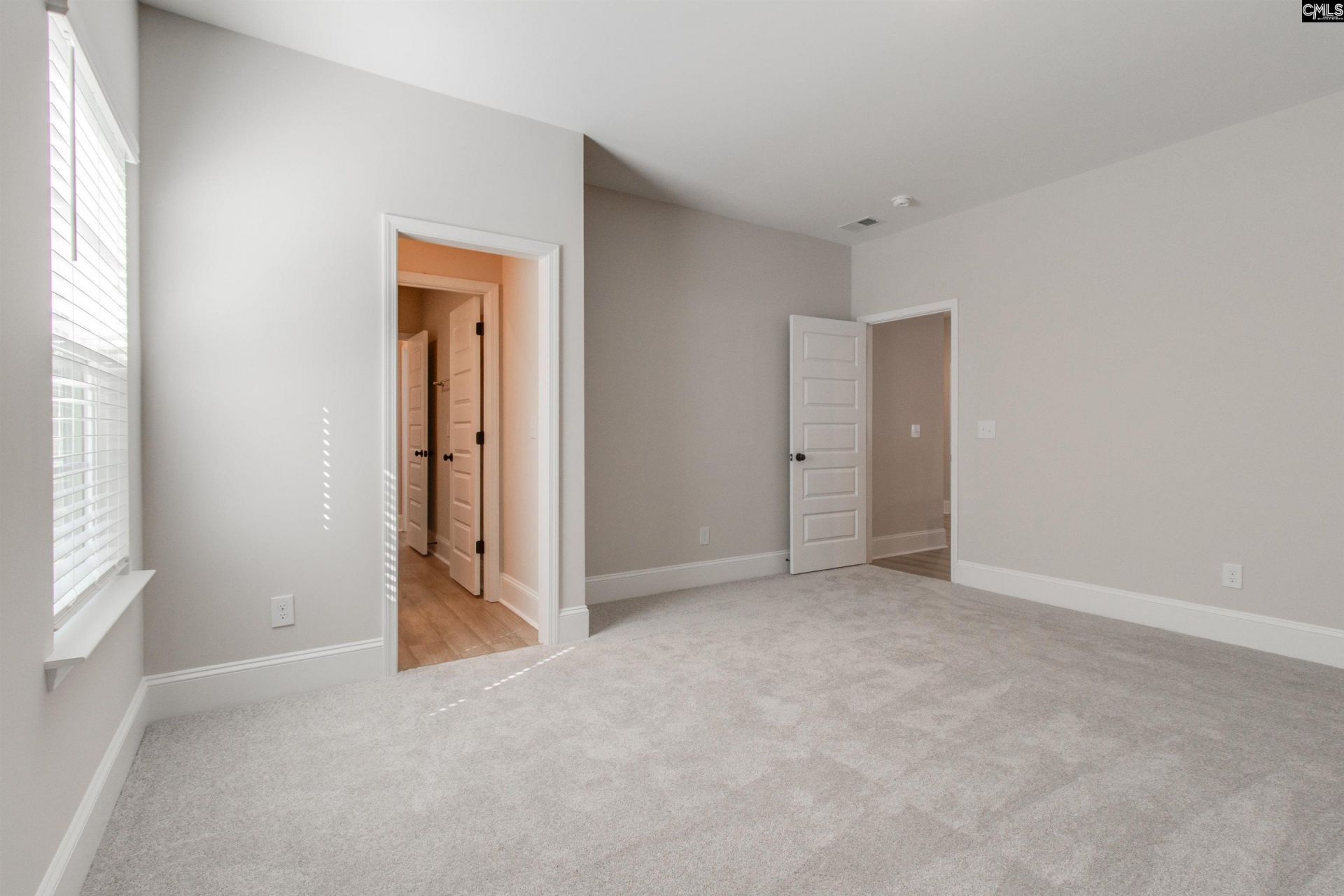 516 Dutton Way Photo 37