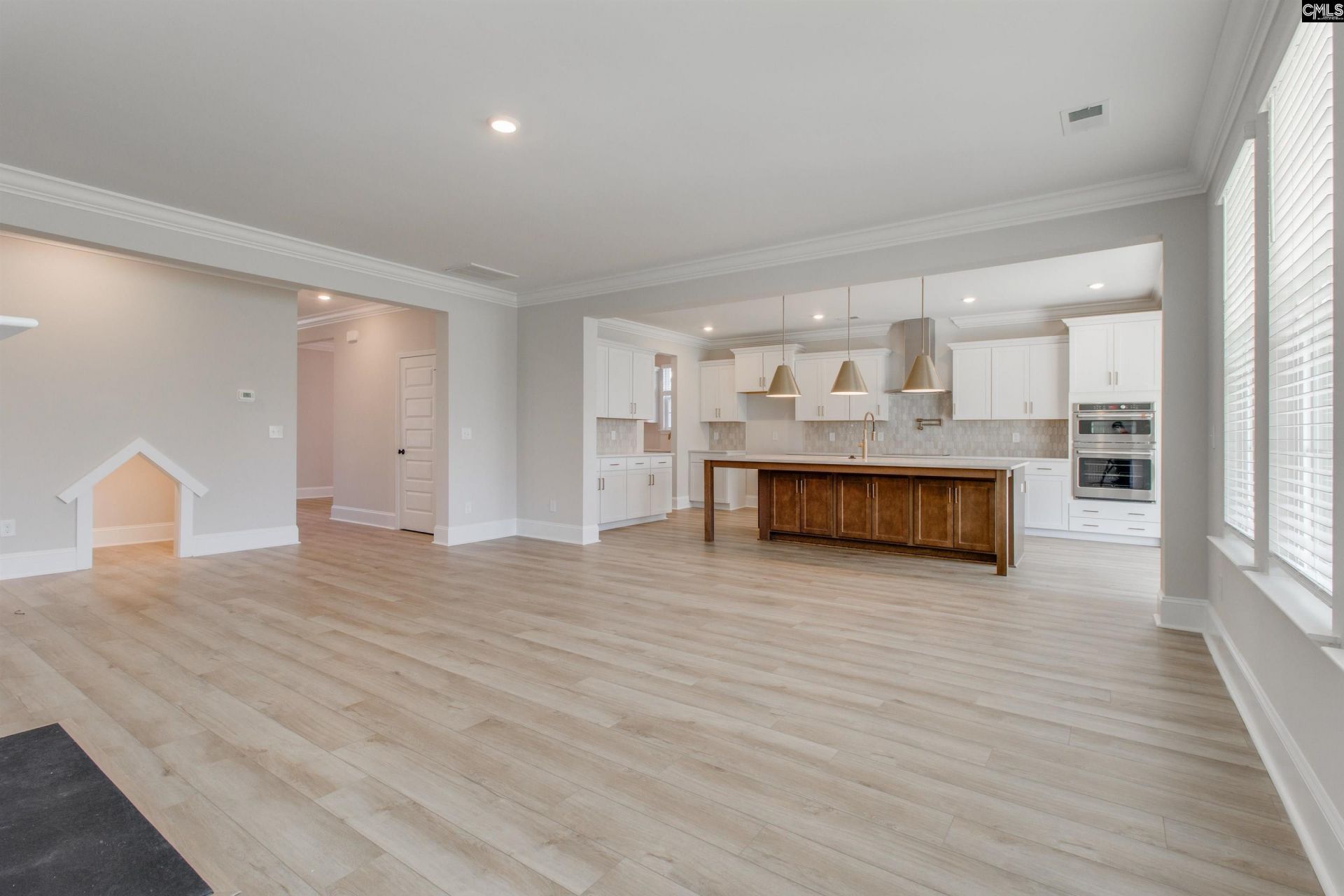 516 Dutton Way Photo 8