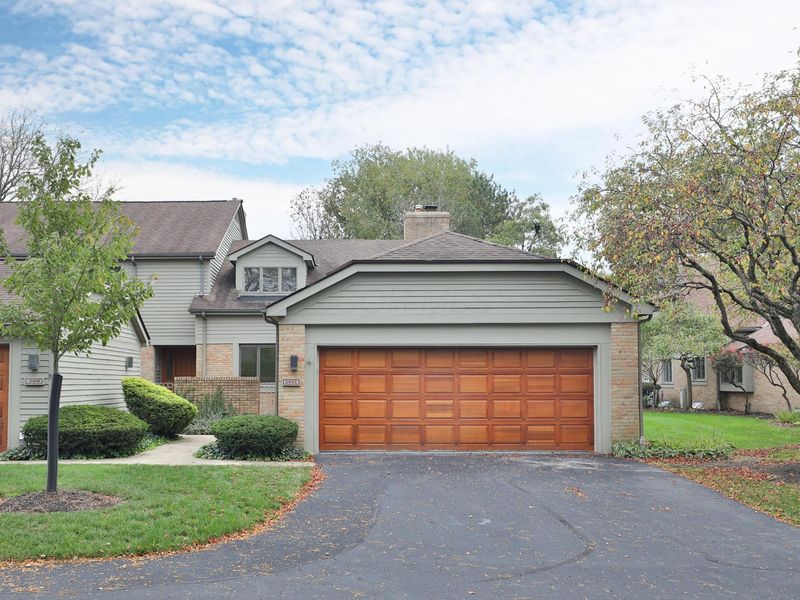 6466 Strathaven Court E, Unit 3D, Worthington, OH 43085 Photo 1