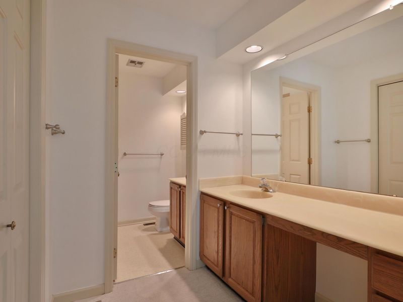 6466 Strathaven Court E, Unit 3D, Worthington, OH 43085 Photo 26