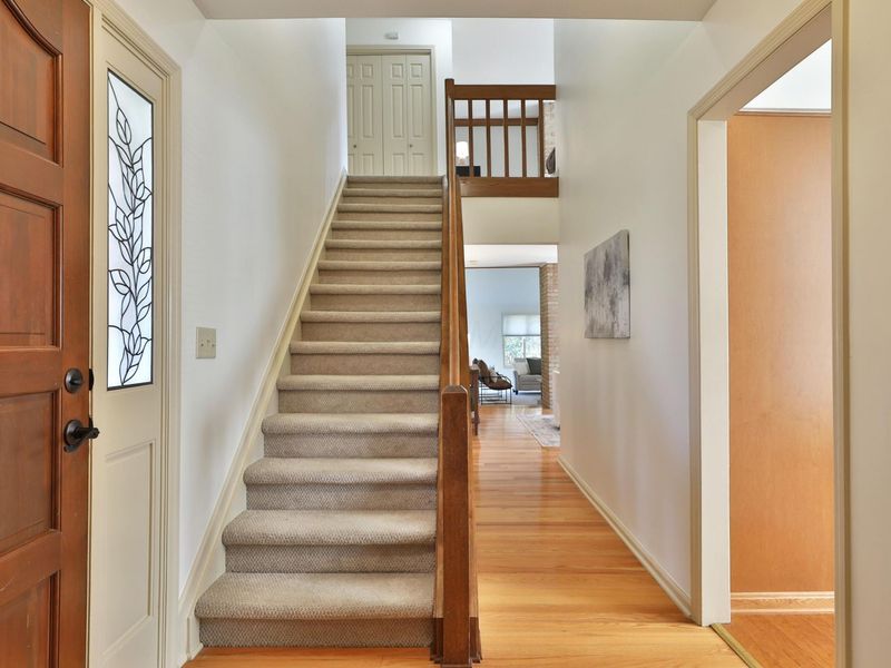 6466 Strathaven Court E, Unit 3D, Worthington, OH 43085 Photo 7