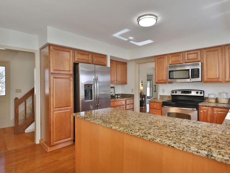 6466 Strathaven Court E, Unit 3D, Worthington, OH 43085 Photo 8