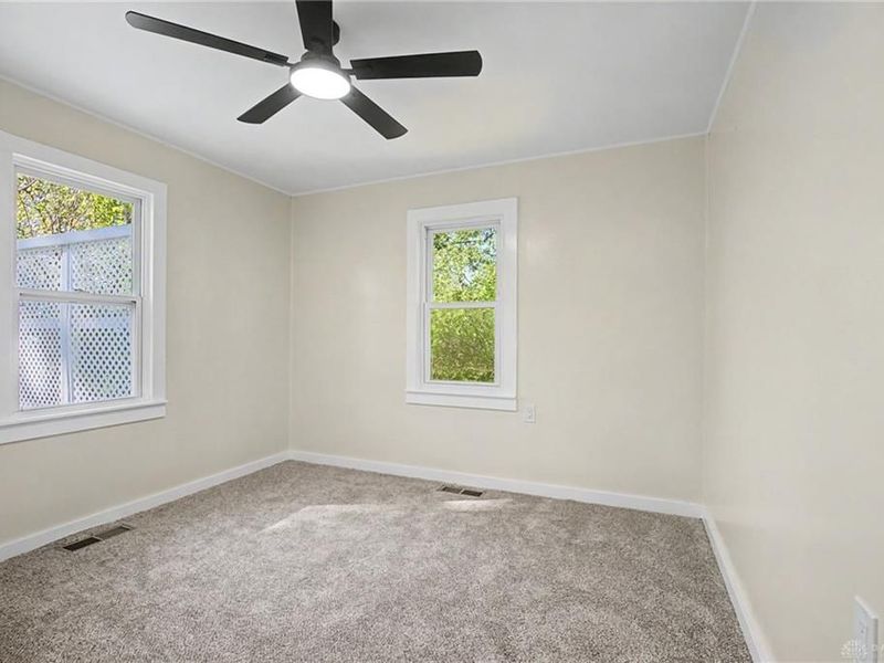 6050 Forestdale Avenue, Dayton, OH 45417 Photo 31