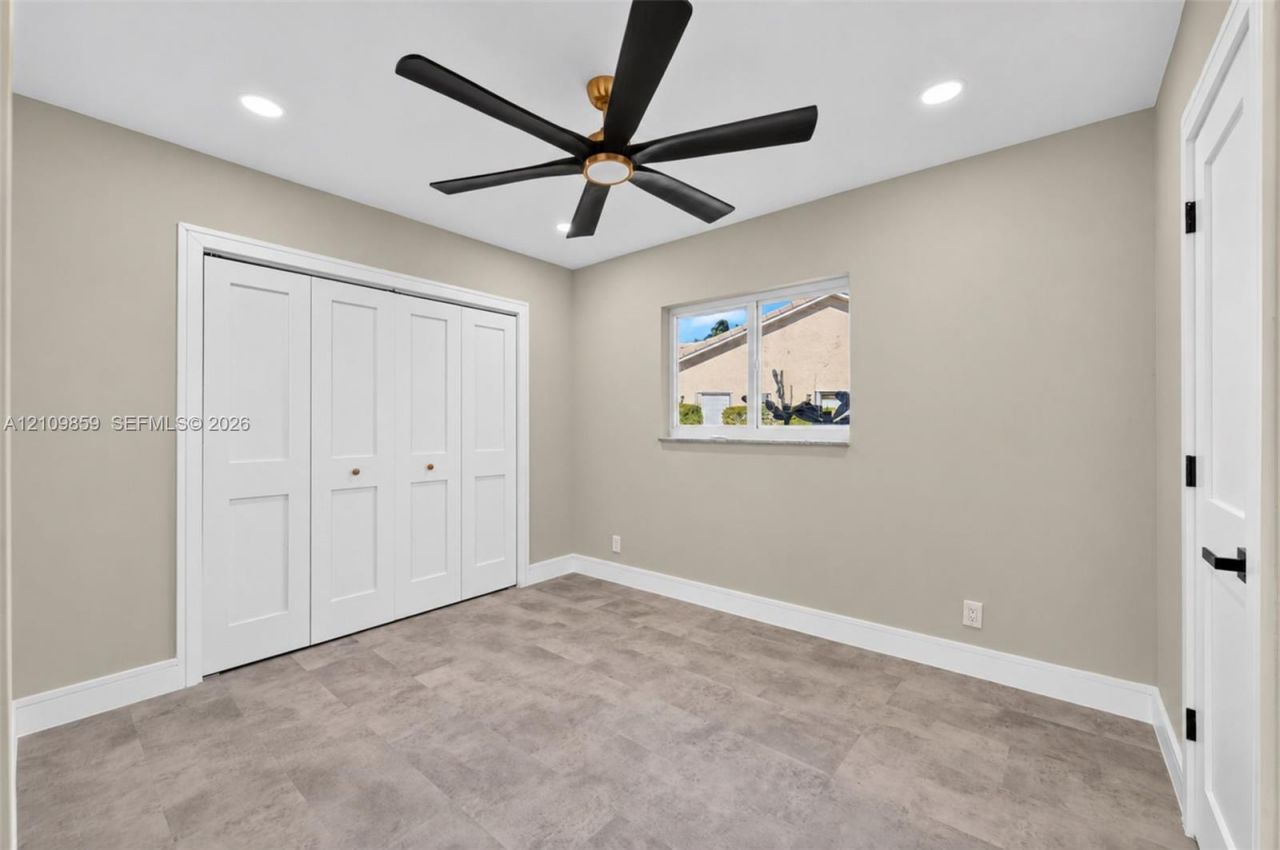 4401 NW 102nd Ter , Coral Springs, FL 33065 Photo