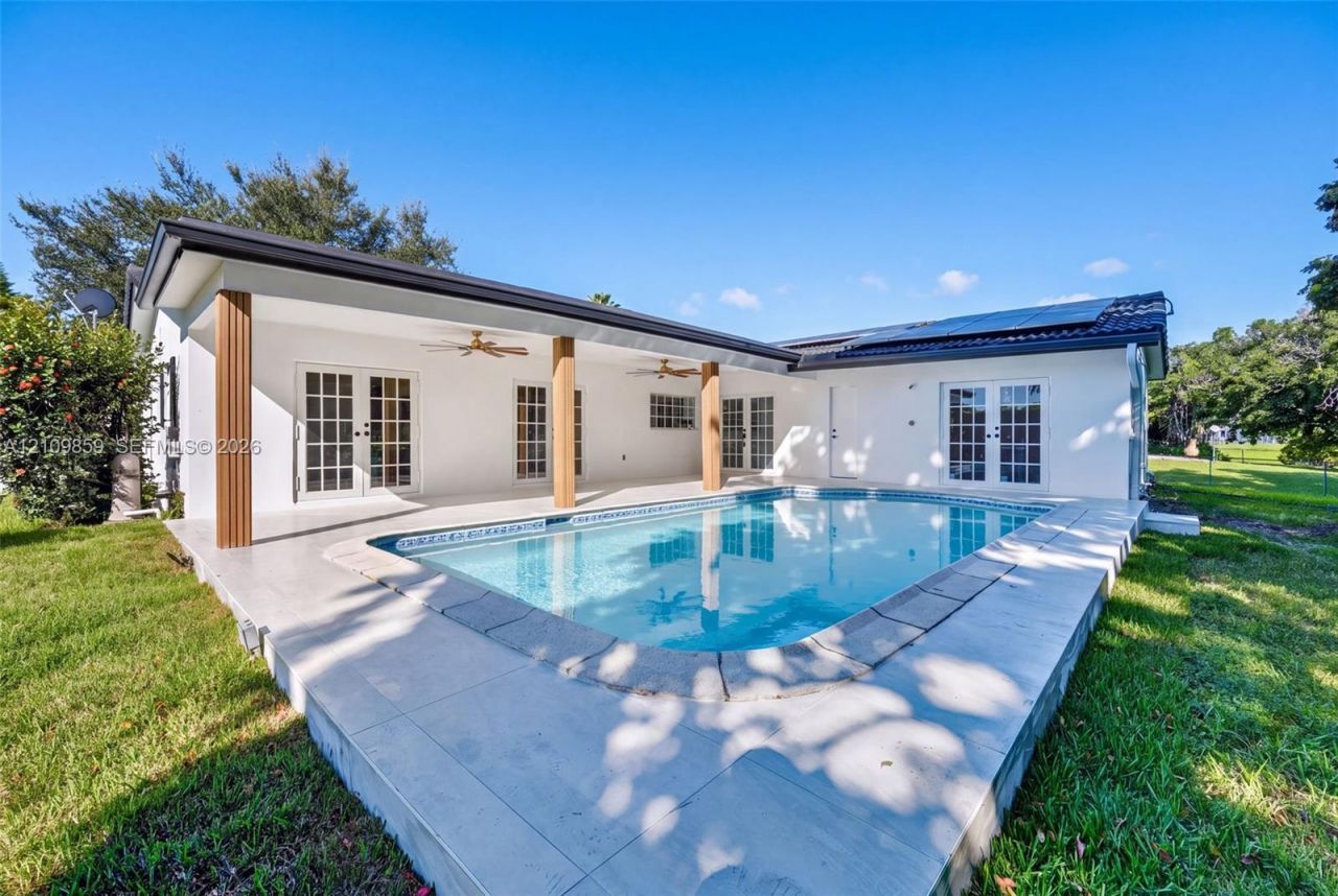 4401 NW 102nd Ter , Coral Springs, FL 33065 Photo