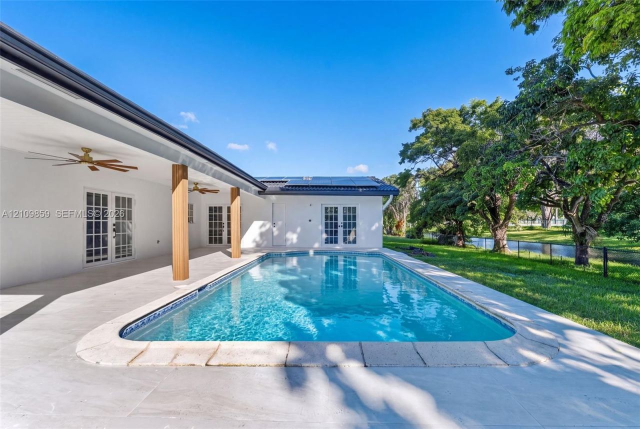 4401 NW 102nd Ter , Coral Springs, FL 33065 Photo
