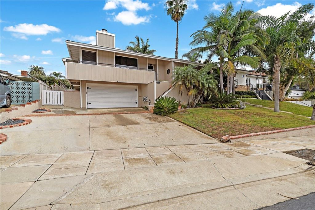 1004 Calle Toledo, San Clemente, CA 92672 Main Photo