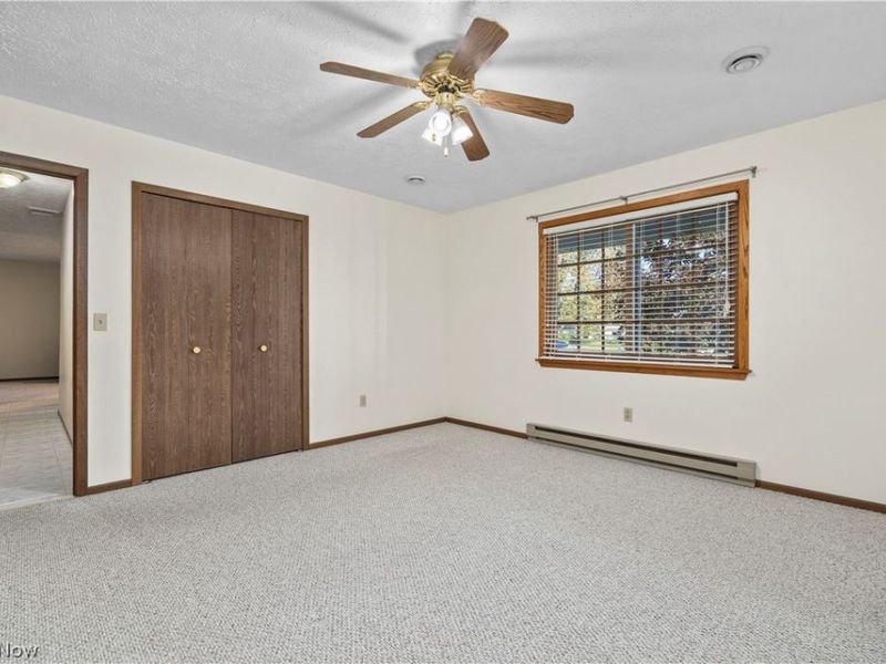 5230 Berkeley Drive, Sheffield, OH 44054 Photo 21