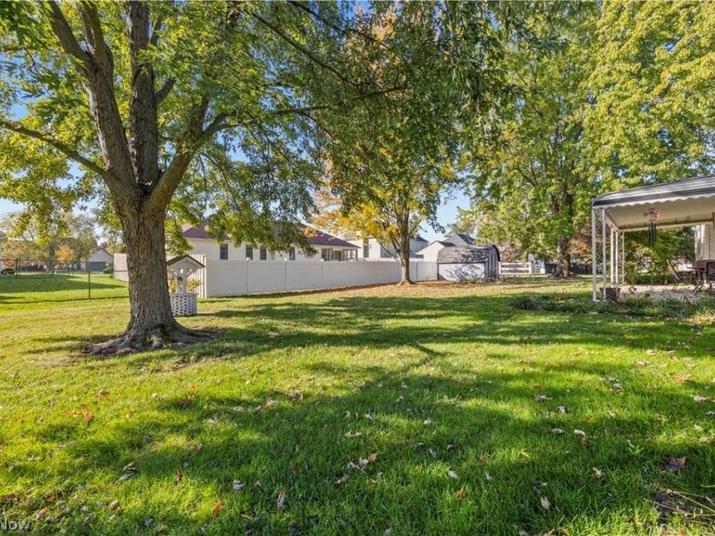 5230 Berkeley Drive, Sheffield, OH 44054 Photo 37