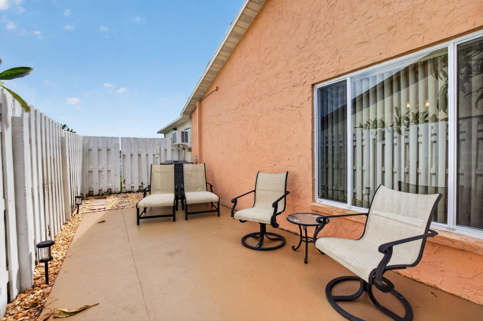5537 Mirror Lakes Boulevard, Boynton Beach, FL 33472 Photo