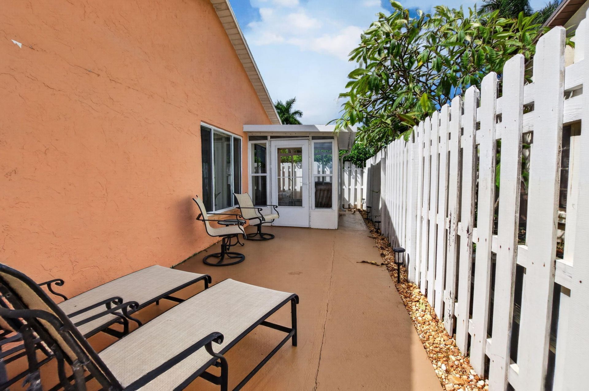 5537 Mirror Lakes Boulevard, Boynton Beach, FL 33472 Photo