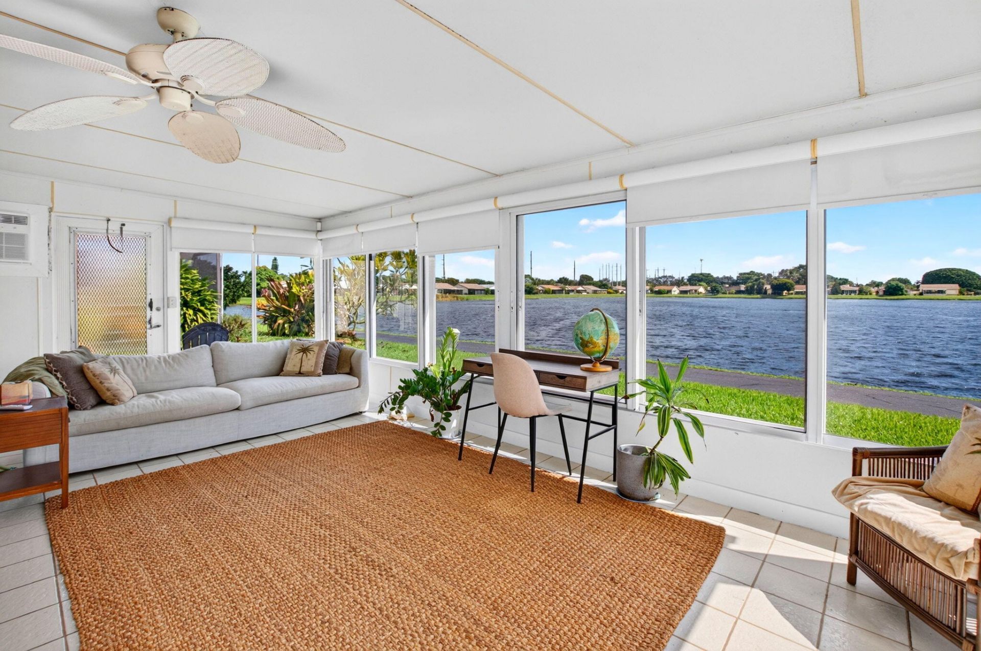 5537 Mirror Lakes Boulevard, Boynton Beach, FL 33472 Photo