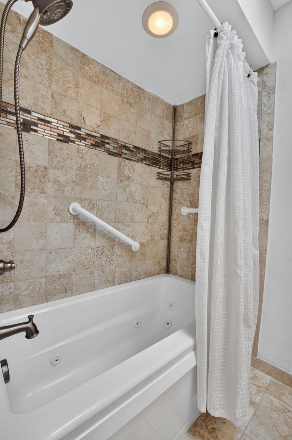 5537 Mirror Lakes Boulevard, Boynton Beach, FL 33472 Photo