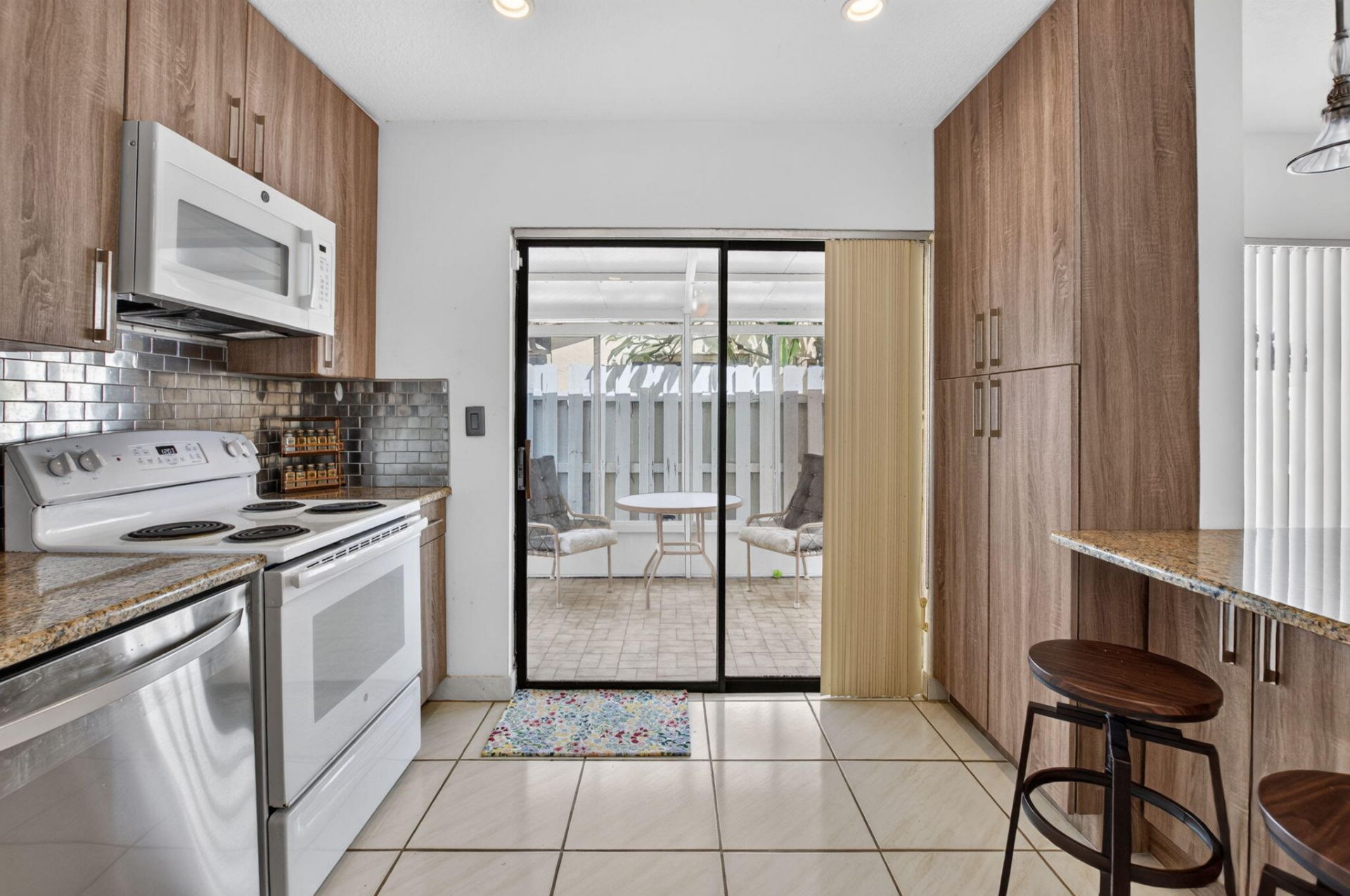 5537 Mirror Lakes Boulevard, Boynton Beach, FL 33472 Photo