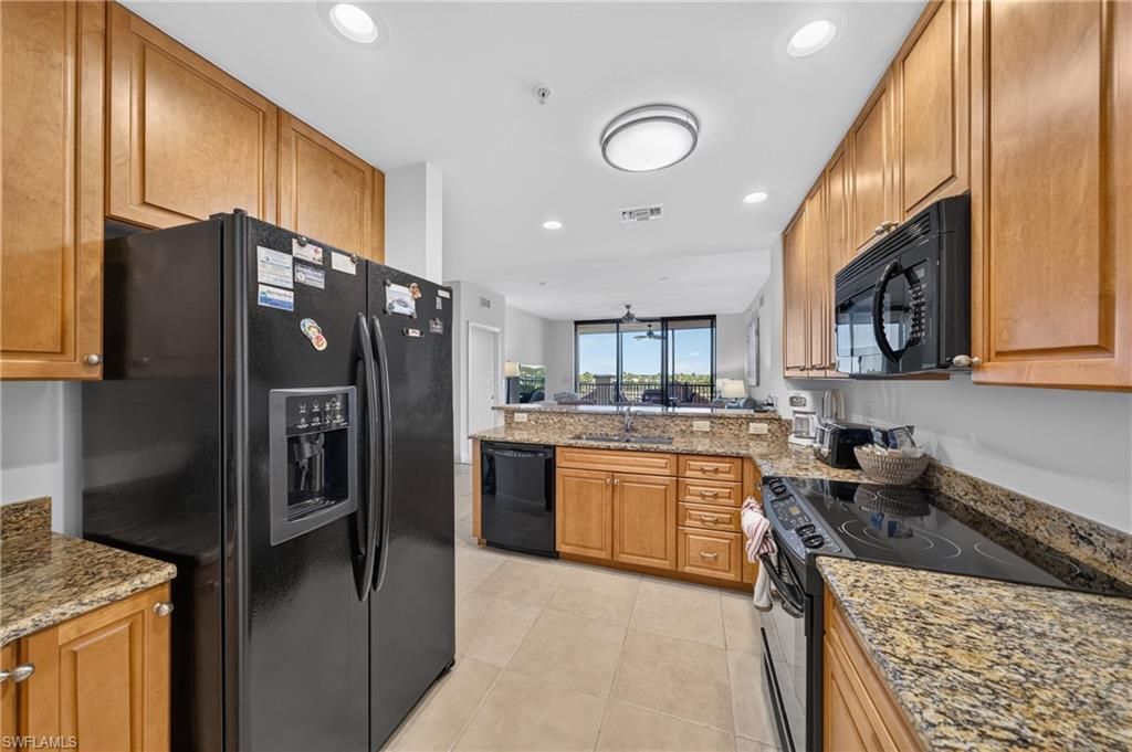 5781 Cape Harbour Dr , Unit 505, Cape Coral, FL 33914 Photo