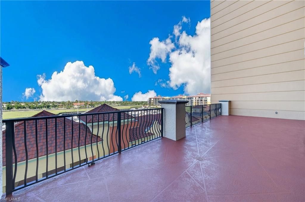 5781 Cape Harbour Dr , Unit 505, Cape Coral, FL 33914 Photo